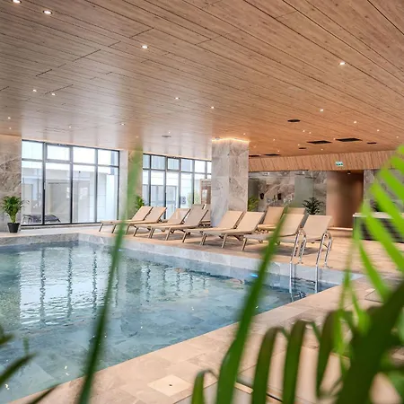 Apartment Rayan In Odyssey Pool & Fitness-parking Mamaia